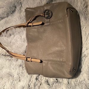 Michael Kors Jet Set  Pebbled Leather Tote Bag